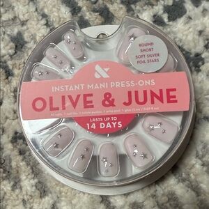 Soft Silver Foil Stars Instant Mani Press-Ons